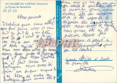 O Circo de Navacelles — Larzac — Edições NOVE — Verso