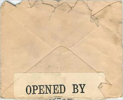 Carta postal censurada — destinada ao Sr. Ewart em Brunswick, Nova Jersey — carimbo imperial britânico — Verso