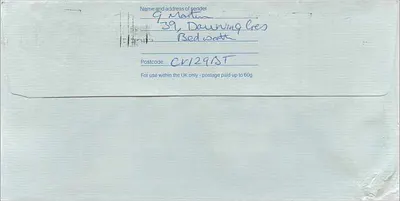 Carta postal enviada ao Consulado Australiano em Manchester — Royal Mail First Class, selo 1£, obliteração Manchester — Verso