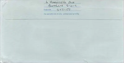 Carte postale envoyée à l'Australian Consulate à Manchester — Royal Mail First Class, timbre 1988 — Verso