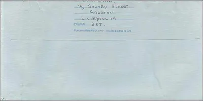 Envelope First Class Royal Mail — destinado ao Consulado Australiano em Manchester — com selo 1£ — Verso
