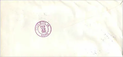 Carta postal da Universidade Nacional de Taiwan — envio para a Universidade do Iowa — Verso