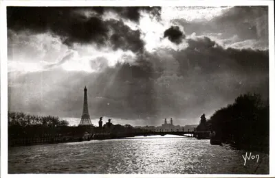 Paris — Pôr do sol sobre a Sena — Yvon