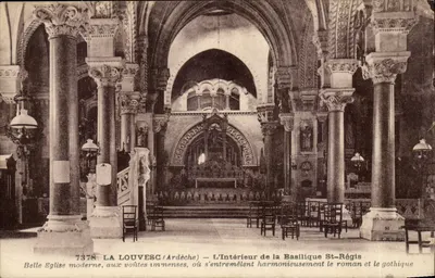 LA LOUVESC (Ardèche) — Interior da Basílica São Régis — Editora: Éditions d'Art Marguerit-Bréant, Le Puy