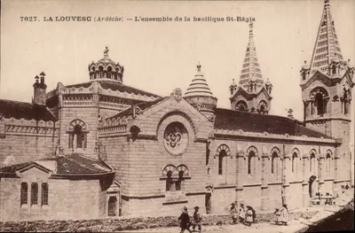 La Louvesc (Ardèche) — A totalidade da basílica de São Régis — M. B. Le Puy