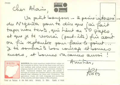 Vendedor de Tecidos Nigeriano — cena de mercado — John Hinde, n° 2NG69 — Verso