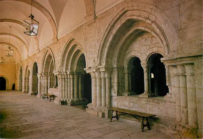 Mosteiro de La Santa Espina — Claustro da Sala Capitular — Valladolid