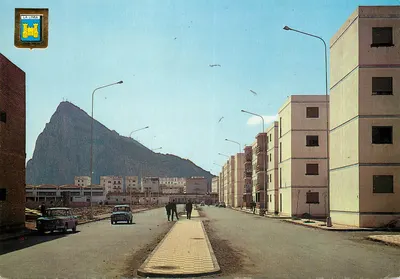 La Línea — Bairro Huerta de Faba, no fundo Peñón — Edições FISA, n° 42