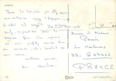 Ricordo di Asturie — vista di spiaggia, porto e costumi tradizionali — editore CLEGRAMINDO, n°712 — Verso