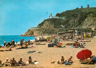 Calella de Mar — praia e farol — Pelayo, 60 • BARCELONA • TEL. 236 92 21, N° 692