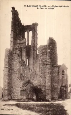 Larchant (S.-et-M.) — A Igreja de Saint-Mathurin, a torre e os ruínas — Edit. J. Coyuard, n°23