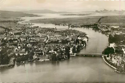 Konstanz no Lago de Constança — Rio Reno com vista para o Lago Untersee e as montanhas Hegauberge — Verlag FOTOPRINT - Balingen/Württ. N° A 101 204