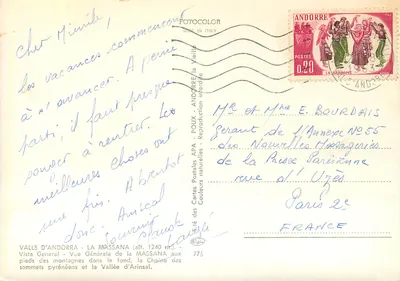 Walls d'Andorre - La Massana (wys. 1240 m.) — Ogólny widok MASSANA u stóp gór w tle, łańcuch Arinsal — seria kart pocztowych APA - POUX - Reprodukcja zabroniona — Rewers
