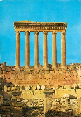 Templo de Baalbeck — Ruínas antigas — Atlas-Photo, Doumic