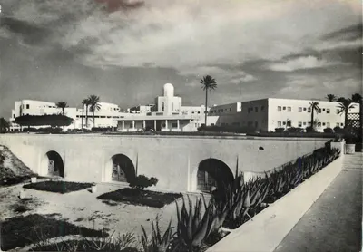 Hotel Mehari em Trípoli — Tripolitânia — editor V. Aula