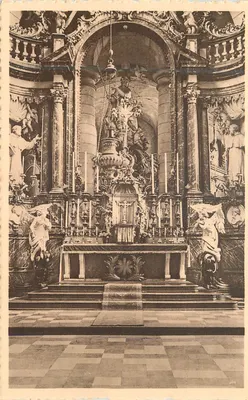 Interior da Igreja de São Nicolau em Havré — editor NELS, Bruxelas