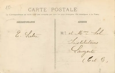 Ypres — Ogólny widok Halów z kościołem św. Martyna po bombardowaniach — R.P. Paris n°205 — Rewers