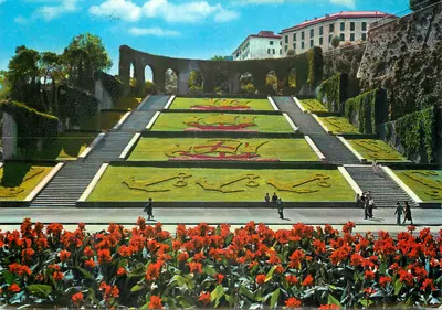 Gênova - Piazza della Vittoria — «Le Caravelle» — P. Marzari S.r.l. - Schio