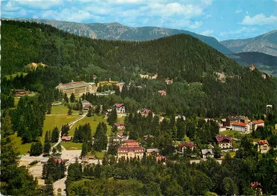 Semmering — Heilklimatischer Kurort, Hotel Panhans und Villenviertel gegen Rax, 1000 m, NÖ — Verlag: Richard Pietsch & Co. KG, Nr. 77/821