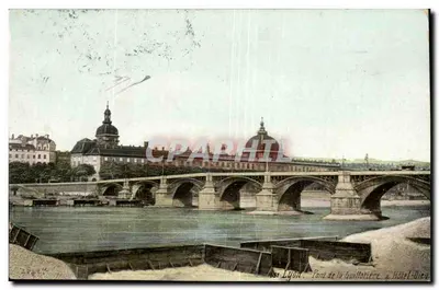 Most Guillotière w Lyonie — widok rzeki z Hotel-Dieu — wydawca A. V. & Cie, nr 1051