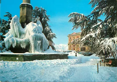 Fontana della Stazione em Cuneo — em inverno — Piemonte Turistico n° 534