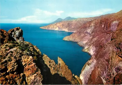 Os recifes vermelhos de Lipari — Éolias — Editor Elite Eoliana, n° 64419