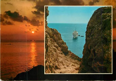 Vulcano - Ilhas Eólias (Sicília) — vista da ilha com um navio entre as falésias — Arte Photo Graphic Oreste Ragugni, n°6463
