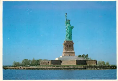 Estátua da Liberdade — Nova Iorque — MPC Enterprises Inc. A-018