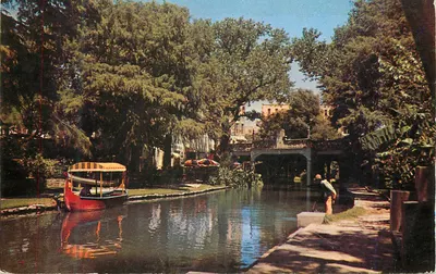 Rio San Antonio — 'Veneza do Texas' — Plastithome por Colourpicture Publishers, Inc.