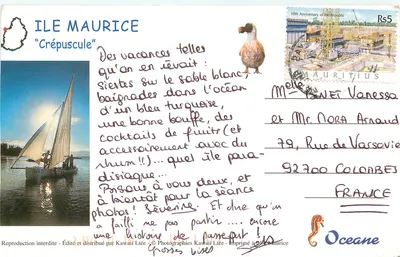 Ilha Maurício — Crepúsculo — Editado e distribuído por Kawaii Ltée — Verso