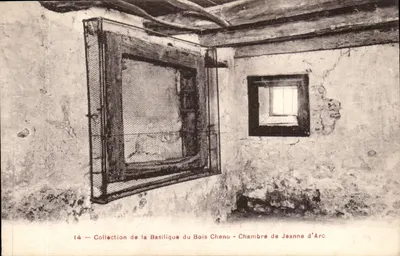 Quarto de Joana d'Arc — Basílica do Bois-Chenu — Coleção da Basílica do Bois-Chenu