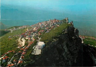 San Marino — A menor República do mundo no coração da Itália — RSM 88/150