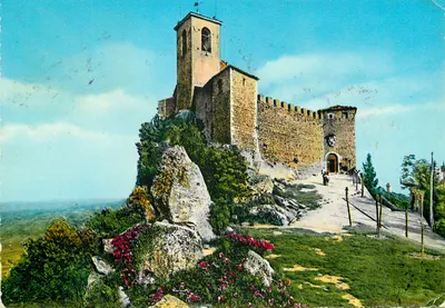 Castelo de Montegiordano — San Marino — Ediz. Antica e Premiata Ditta Cav. Rag. Alfredo Reffi