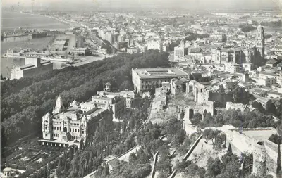 Vista geral de Málaga — N° 16 — Editora FISA