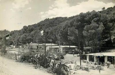 Camping La Pineda — Costa Brava — Sa Riera — Éditeur : Fotografia Cameras