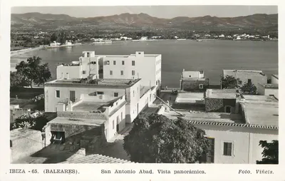 Ibiza - 65 (Baleares). San Antonio Abad. Vista panorâmica — Foto. Viñets.