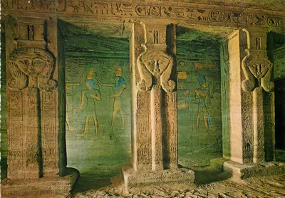 Pilares de Hathor no Pequeno Templo de Abu Simbel — Edição Krüger, n° 749/34