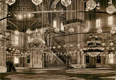 Intérieur de la Mosquée d'Alî à Caire — Égypte — n° 32 — éditeur K. Lambelet & Landrock, Caire