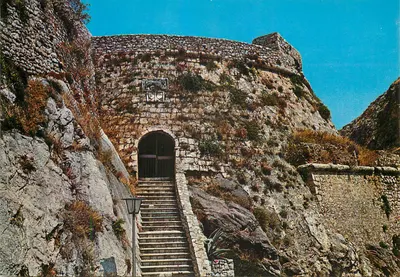 O castelo de Palamidi — Nauplia — Editor G. T. 255