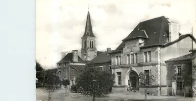 St SECONDIN (Vienne) - A Prefeitura — Ed. Ch. LEVASSEUR, Fotógrafo, Générac