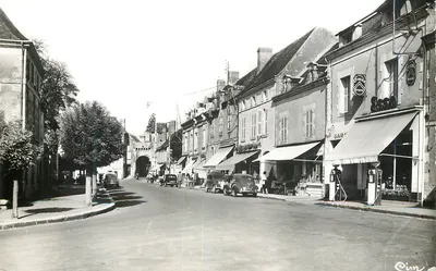 La Roche-Posay-les-Bains — rua principal com garagem Citroën — editor CIM (S.-et-M.)