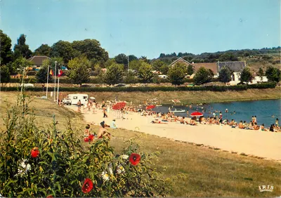 St Yrieix la Perche — O camping e o Plan d'eau — Éditions Réunies