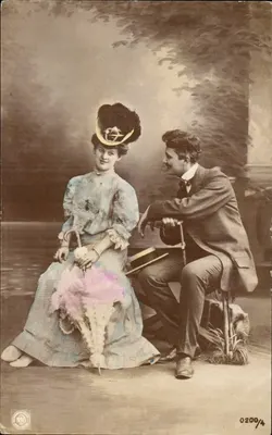 Couple en tenue d'époque — studio NRG — série 0200/4