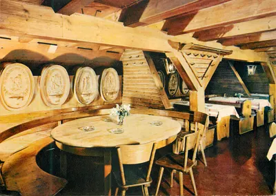 Bad Dürkheim an der Weinstraße — Naturweinschenke Dürkheimer Faß — Schöning & Co., Lübeck