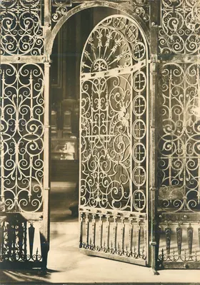 Portão de ferro forjado — Detalhe, Hofkirche Luzern — Foto Benedikt Rast, Friburgo, n° 803