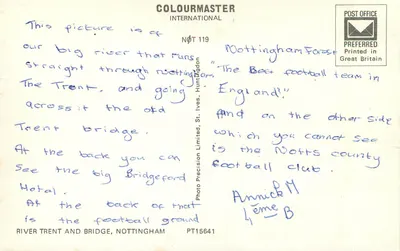 Rivière Trent i most w Nottingham — widok z łabędziami i wynajmowanymi łódkami — Colourmaster International, nr 119 — Rewers