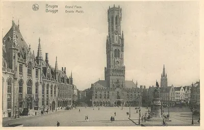 Bruges - Grand'Place — vista com a Torre da Gávea e a estátua de Jean de Bruges — editor N. Thill, Bruxelas