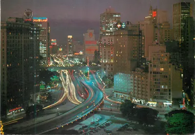 Vista aérea de São Paulo — Brasília Turístico — n° 75