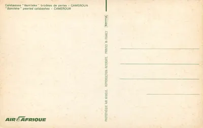 Calebasses "Bamileke" bordadas com pérolas — CAMEROUN — serma — Verso
