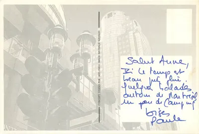 Montréal — widok miejski z trójbarwnym światłem — Studio Pok — Rewers